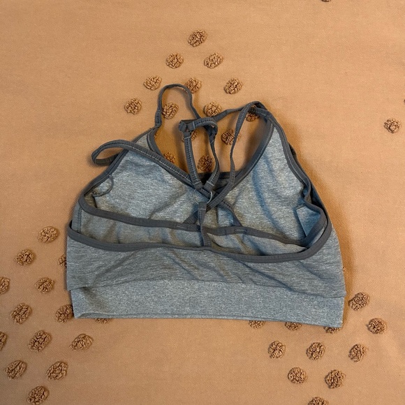 Gymshark adapt seamless gray marl sports bra - size M (size tag was cut off) - Picture 2 of 2